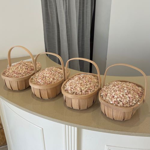 Confetti baskets