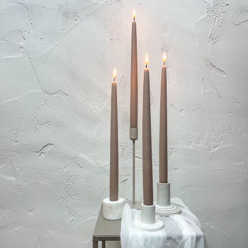 Mixed white candlesticks